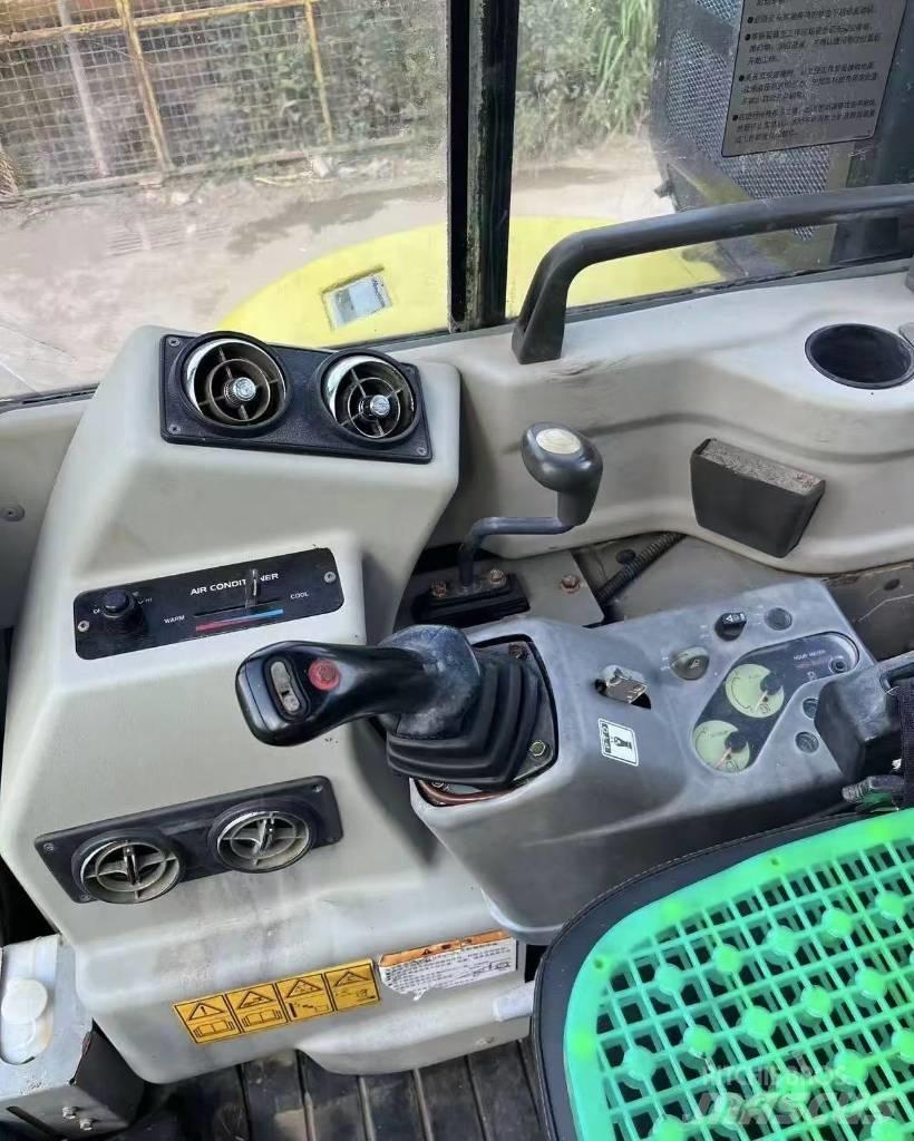 Komatsu PC 58 Εκσκαφάκι (διαβολάκι) < 7t