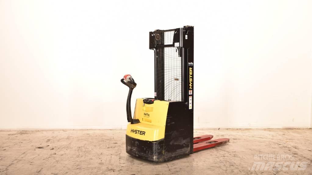 Hyster S 1.6 Παλετοφόρα πεζού χειριστή με ιστό