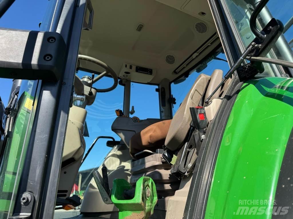 John Deere 6155M Τρακτέρ