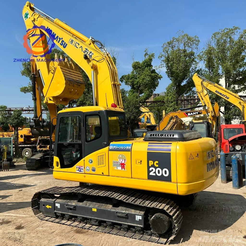 Komatsu PC 200 Εκσκαφείς με ερπύστριες