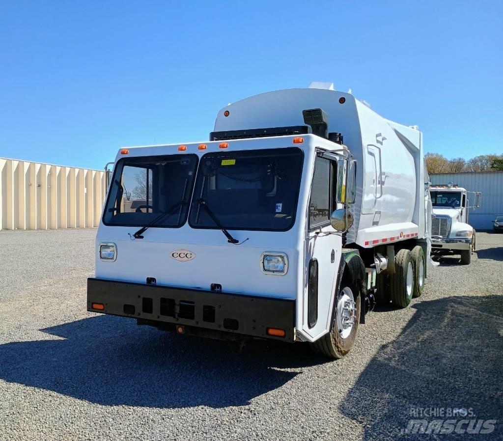  2011 Crane Carrier Απορριμματοφόρα