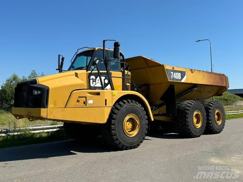 CAT 740B Σπαστό Dump Truck ADT