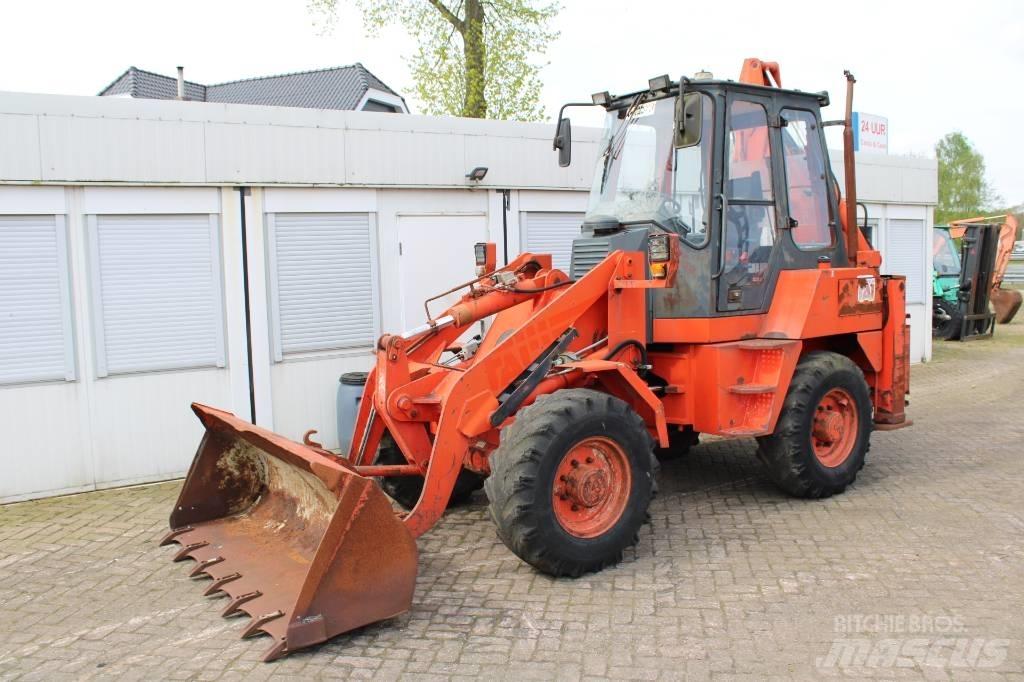 Fai 590 B Εκσκαφείς Φορτωτές τύπου JCB