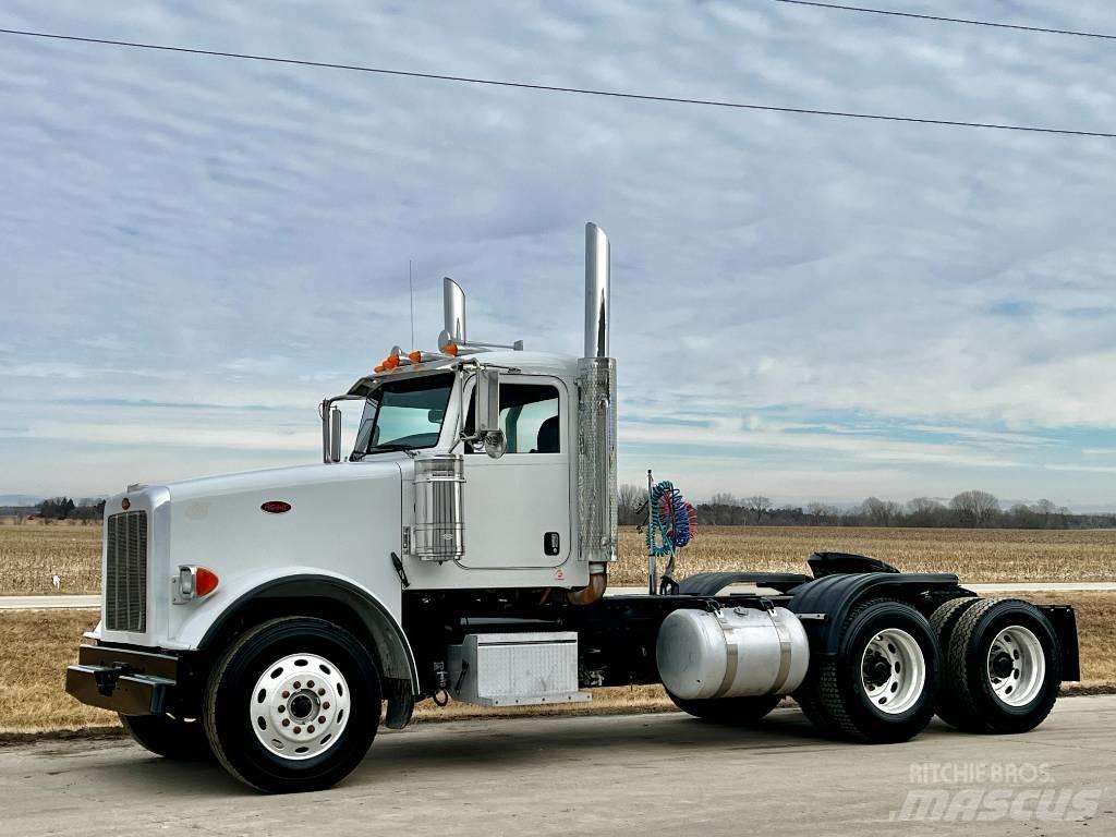 Peterbilt 367 Τράκτορες