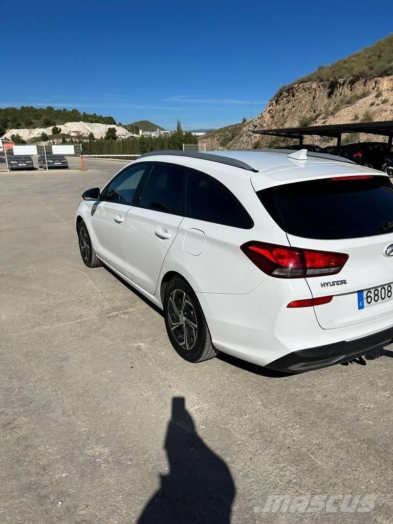 Hyundai I30 Αυτοκίνητα