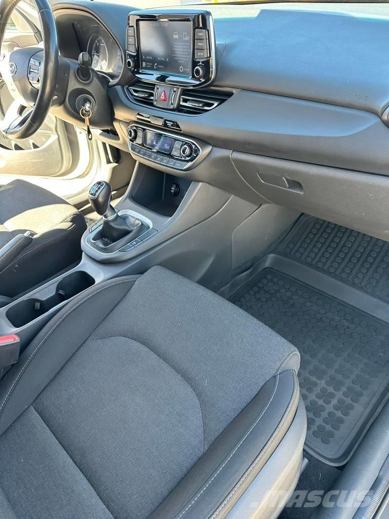 Hyundai I30 Αυτοκίνητα