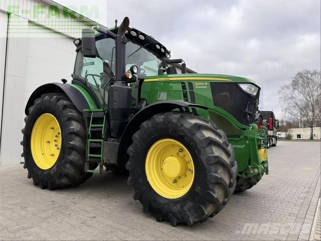 John Deere 6250 r Τρακτέρ