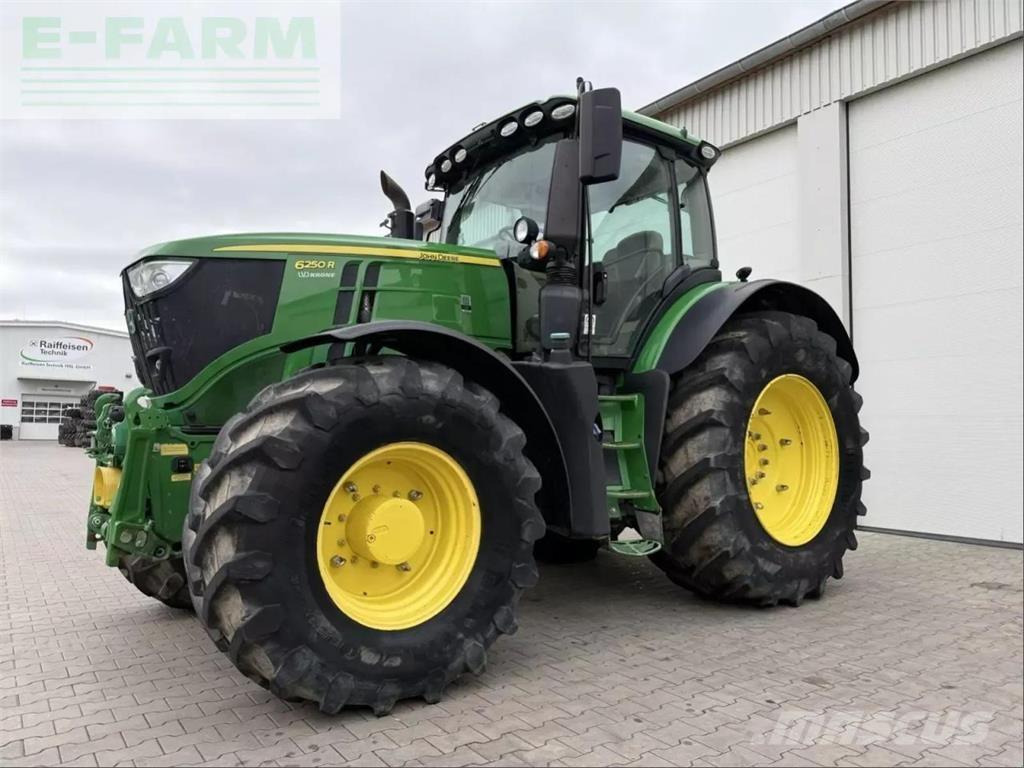 John Deere 6250 r Τρακτέρ