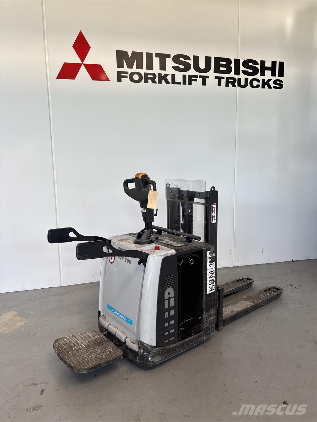 UniCarriers PDP200 Ηλεκτρικά παλετοφόρα με ιστό