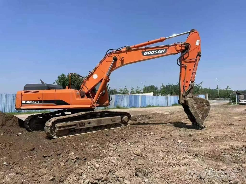 Doosan DH 370 Εκσκαφείς με ερπύστριες