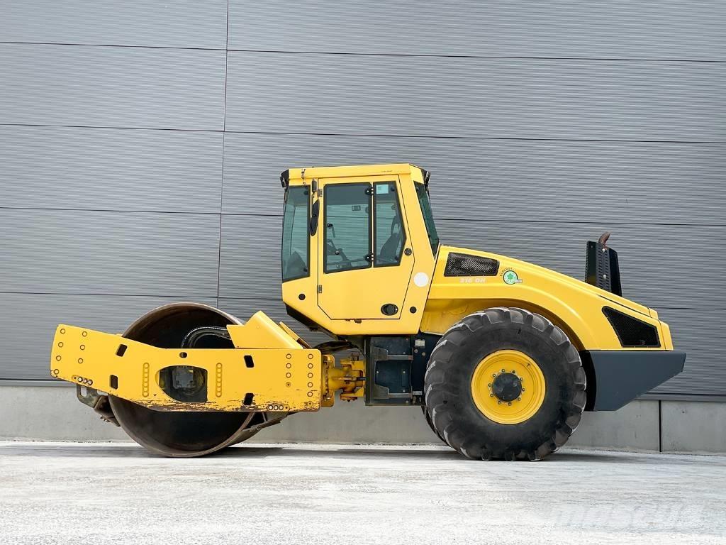 Bomag BW 216 DH-4i Οδοστρωτήρες μονού κυλίνδρου
