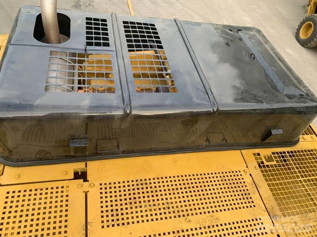 CAT 330 B Εκσκαφείς με ερπύστριες