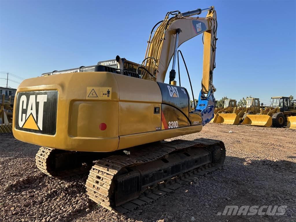CAT 320 D L Εκσκαφείς με ερπύστριες