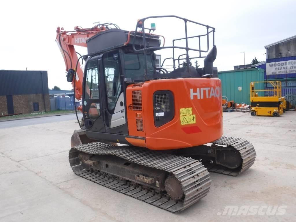 Hitachi ZX 135 US-6 Εκσκαφείς με ερπύστριες