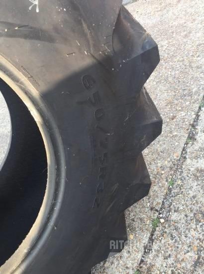 Goodyear 650/75R32 Ελαστικά και ζάντες
