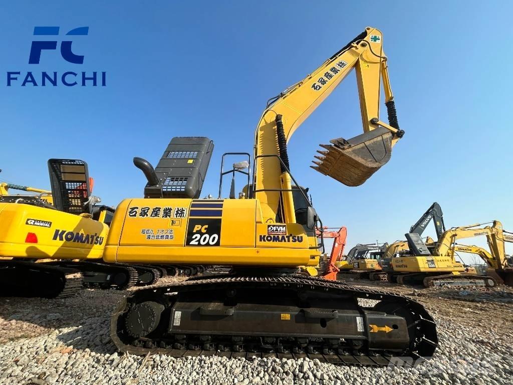 Komatsu PC 200-8 Εκσκαφείς με ερπύστριες