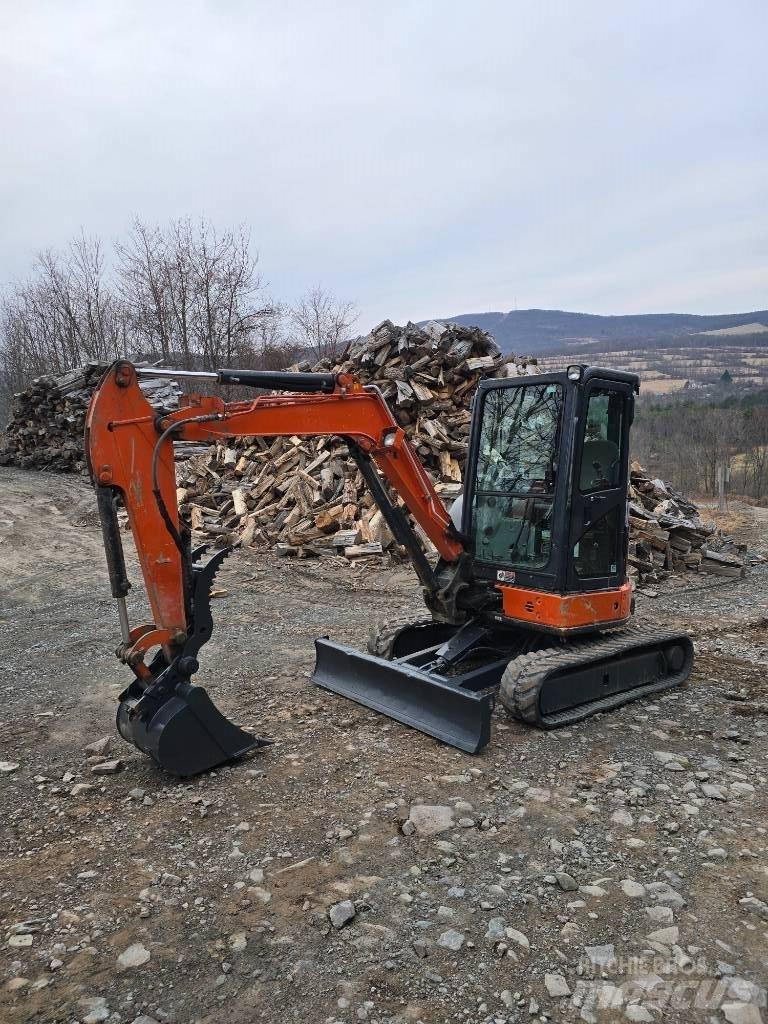 Hitachi ZX35 Εκσκαφάκι (διαβολάκι) < 7t