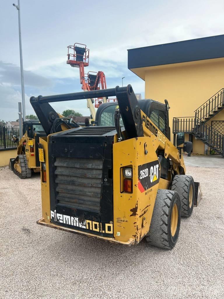 CAT 262 D Φορτωτάκια