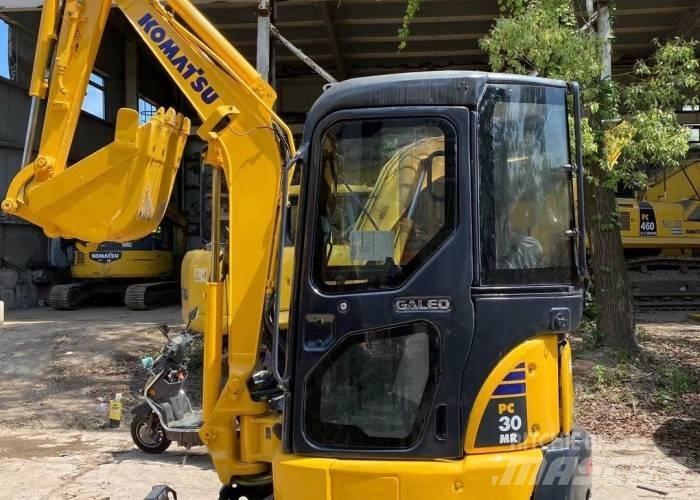 Komatsu PC30 Εκσκαφείς με ερπύστριες