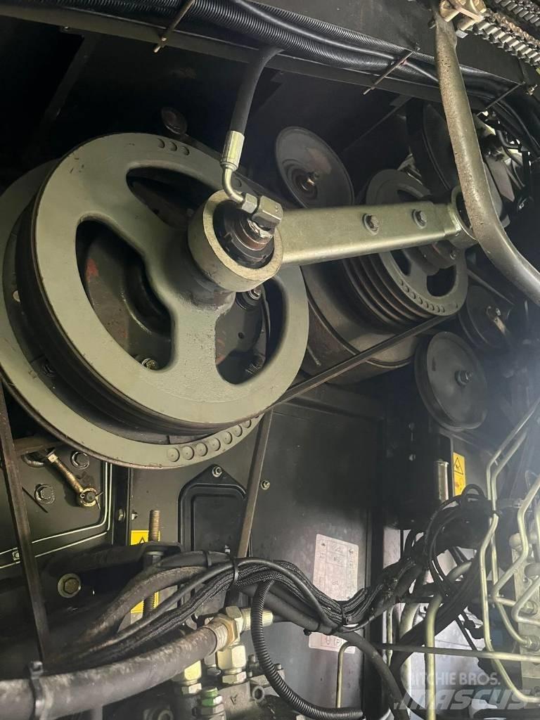 CLAAS Lexion 770 Θεριζοαλωνιστικές μηχανές