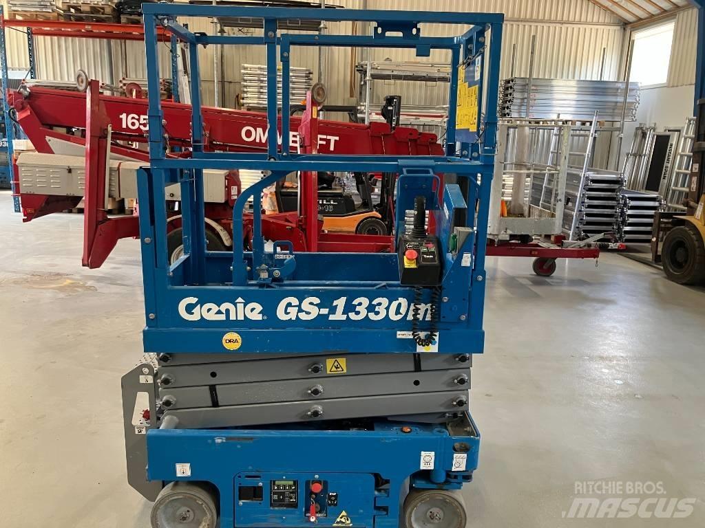 Genie GS 1330 Ανυψωτήρες ψαλιδωτής άρθρωσης
