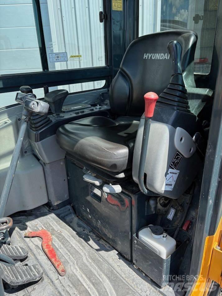Hyundai R25Z-9 AK Εκσκαφάκι (διαβολάκι) < 7t