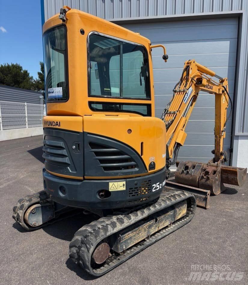 Hyundai R25Z-9 AK Εκσκαφάκι (διαβολάκι) < 7t