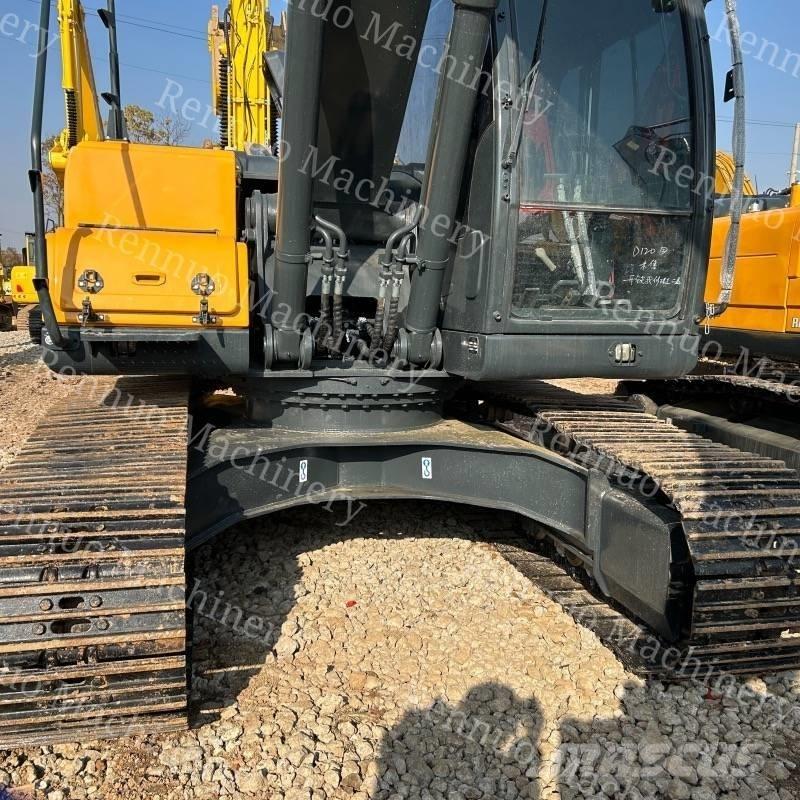 Hyundai 215VS Εκσκαφείς με ερπύστριες