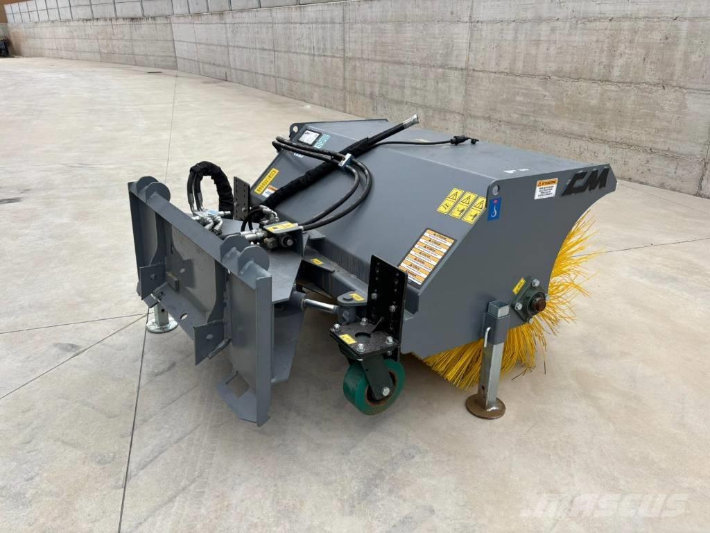 CM CSA 125 Σκούπες