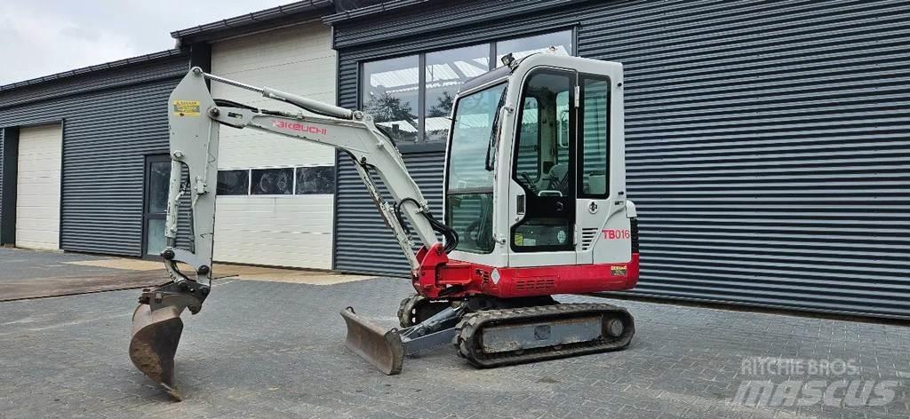 Takeuchi TB016 Εκσκαφάκι (διαβολάκι) < 7t