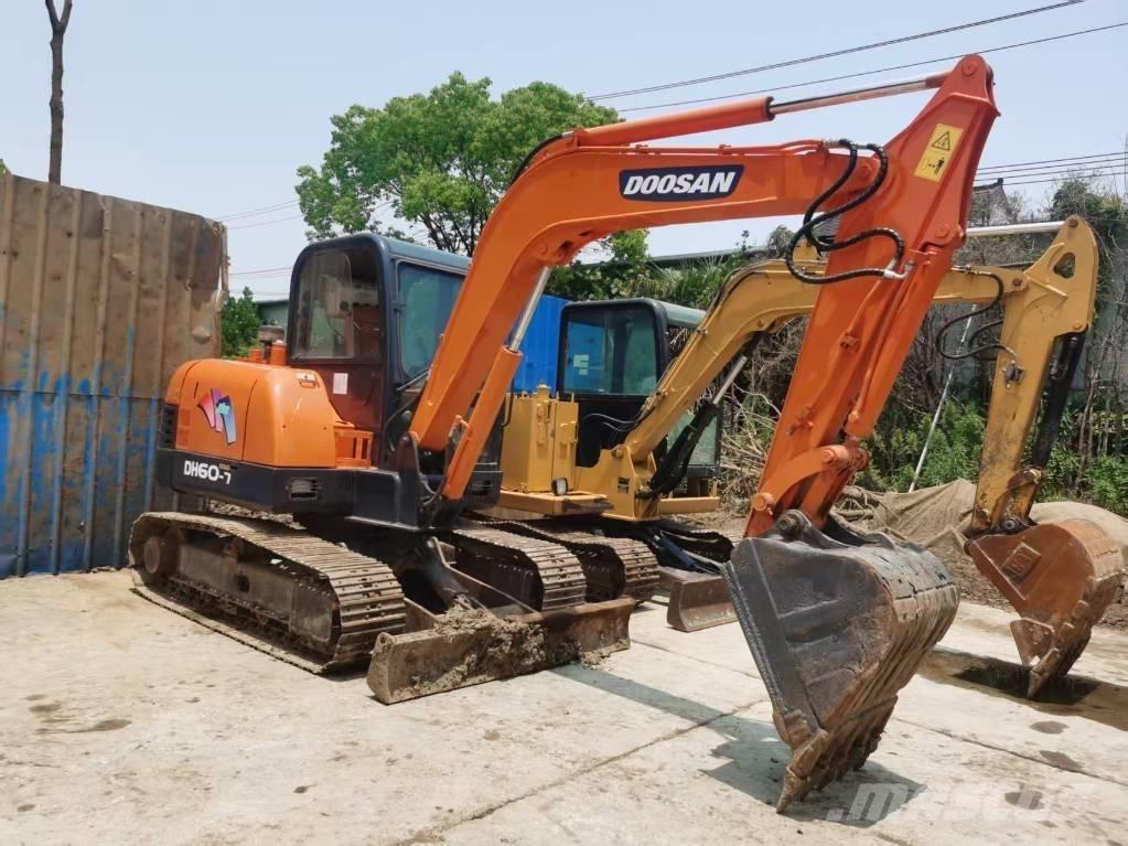 Doosan DH 60-7 Εκσκαφάκι (διαβολάκι) < 7t