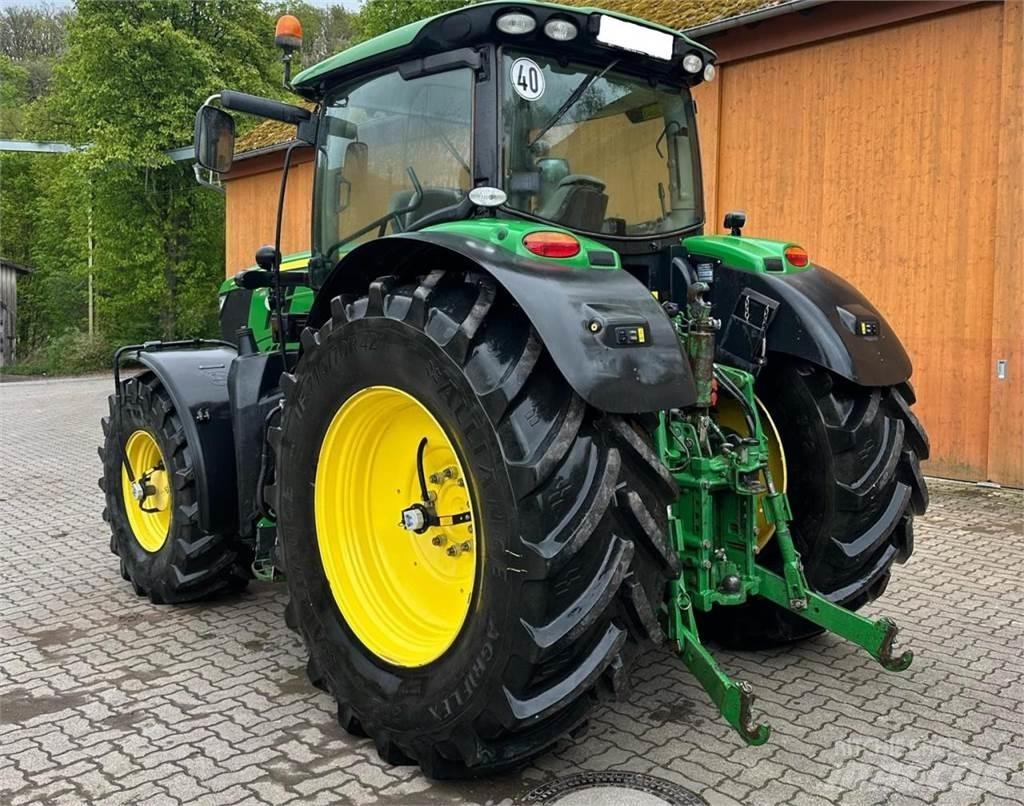 John Deere 6210R Τρακτέρ