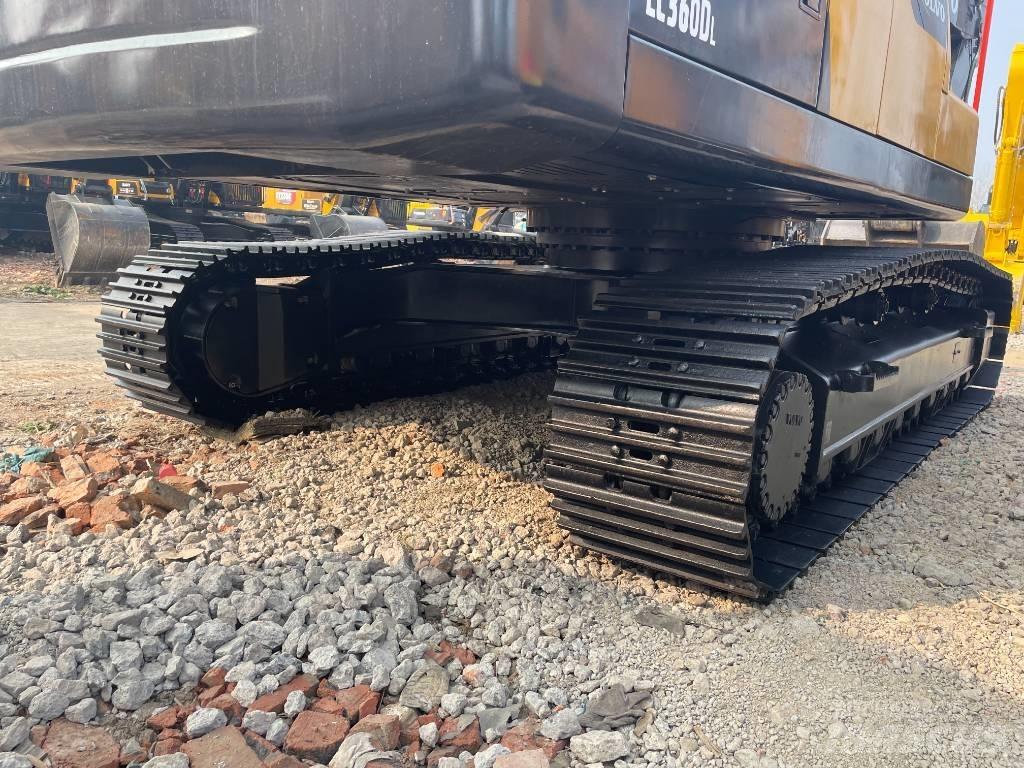 Volvo EC 360 Εκσκαφείς με ερπύστριες