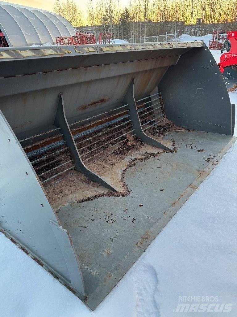 Snowek S2500 Διαστρωτήρες άμμου και αλατιού