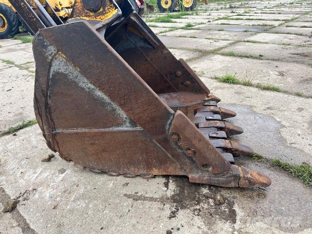 Komatsu PC 300-8 Εκσκαφείς με ερπύστριες