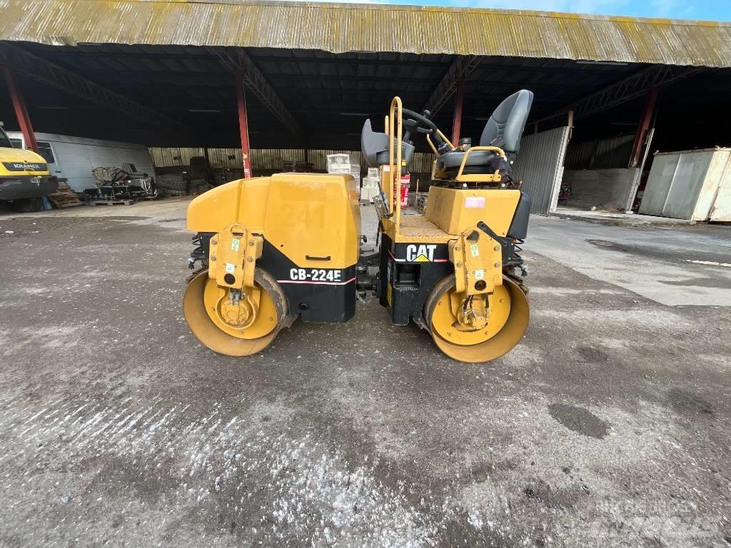 CAT CB 224E Οδοστρωτήρες διπλού κυλίνδρου