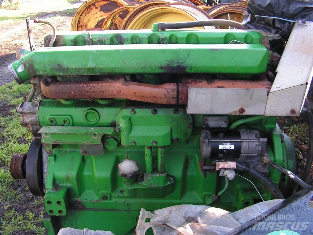 John Deere 8100 Κινητήρες