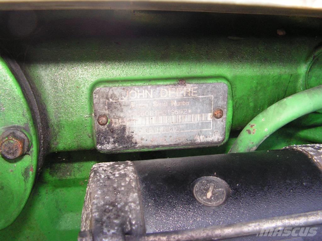 John Deere 8100 Κινητήρες