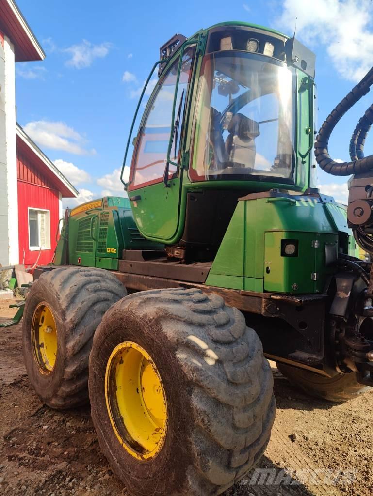 John Deere 1210E Μεταφορείς ξυλείας