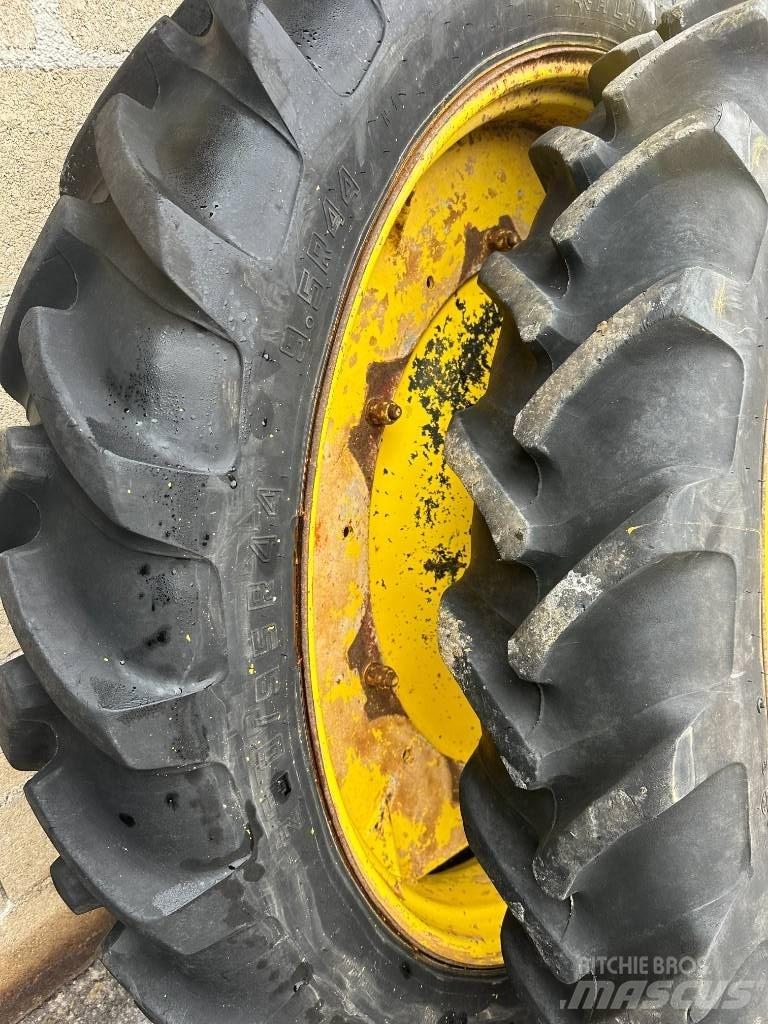Alliance 230/95R44 Ελαστικά και ζάντες
