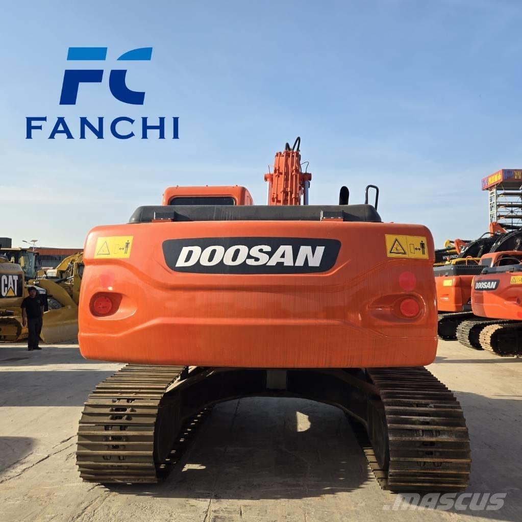 Doosan DX 225 LC Εκσκαφείς με ερπύστριες