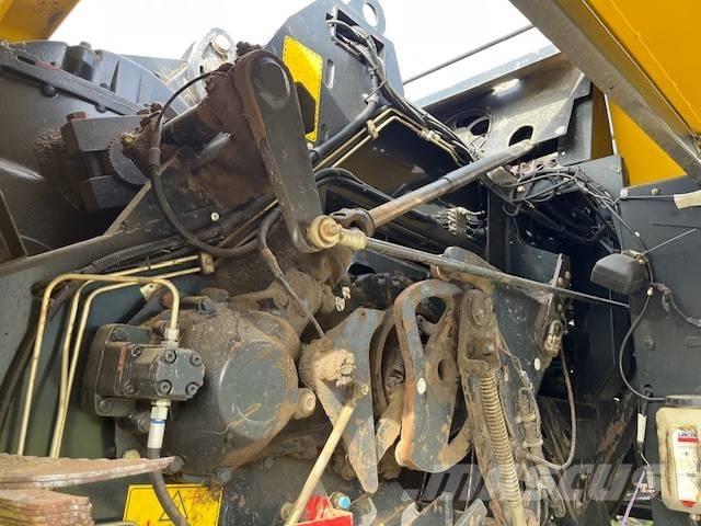 New Holland BB 940 A Πρέσες τετράγωνων δεμάτων