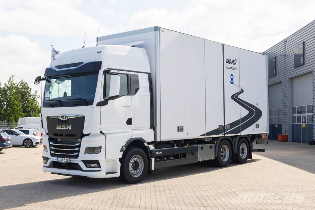 MAN TGX 26.520 6x2-4 Φορτηγά Κόφα
