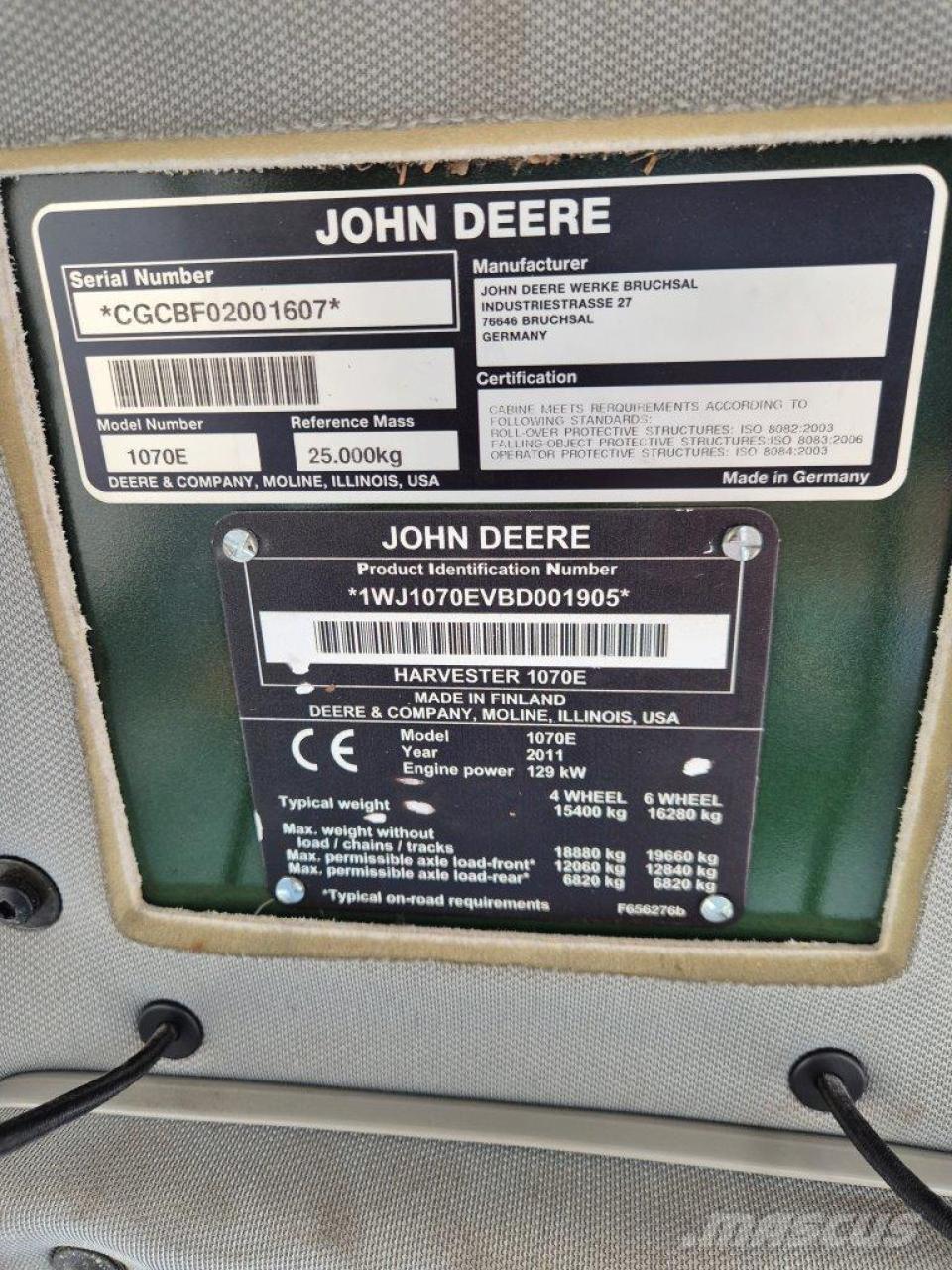 John Deere 1070 E Θεριζοαλωνιστικές μηχανές