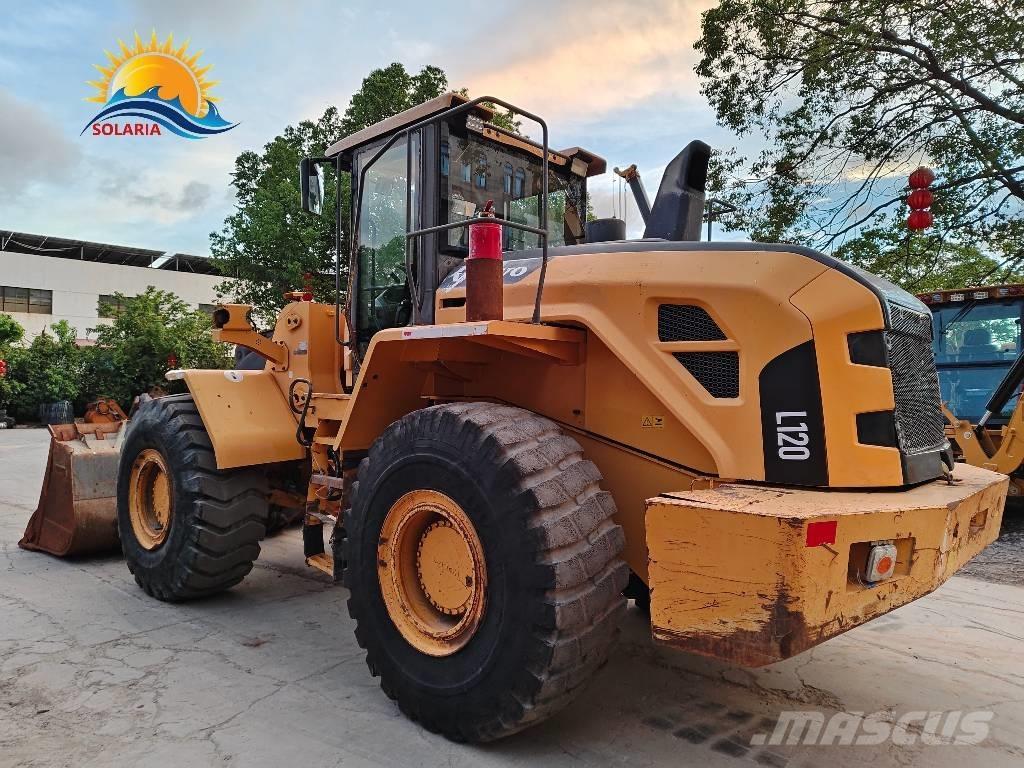 Volvo L 120 Φορτωτές με λάστιχα (Τροχοφόροι)