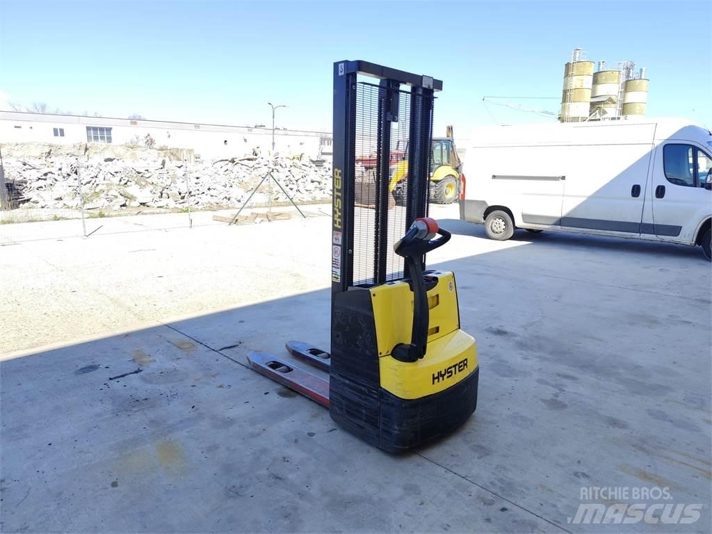 Hyster S1.0E Παλετοφόρα πεζού χειριστή με ιστό