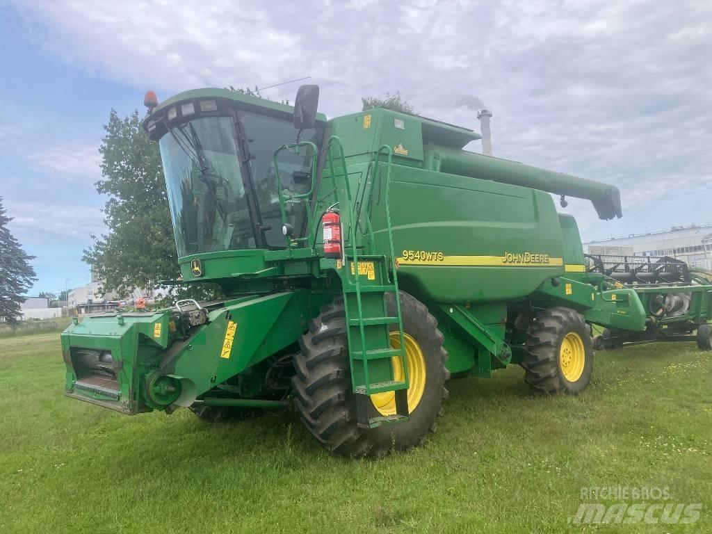 John Deere 9540 WTS Θεριζοαλωνιστικές μηχανές