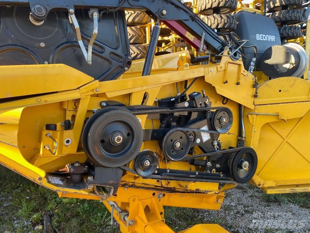 New Holland CX 8.90 Θεριζοαλωνιστικές μηχανές