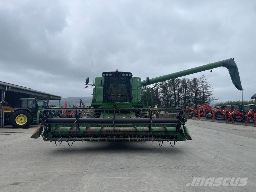 John Deere T 550 Θεριζοαλωνιστικές μηχανές