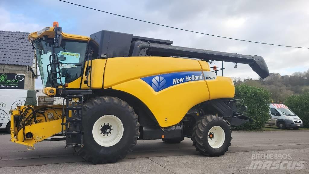 New Holland CR9070 Θεριζοαλωνιστικές μηχανές